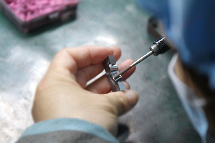 Tungsten carbide polishing