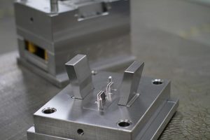 tungsten carbide die