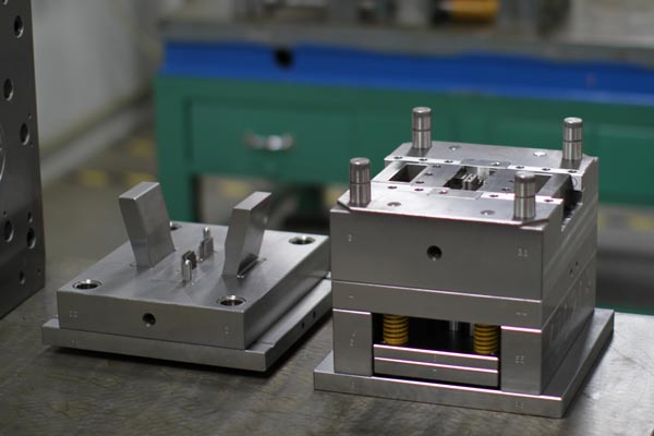 tungsten carbide die