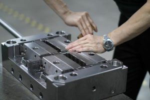 tungsten carbide die